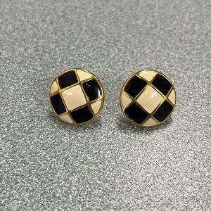 Monet Black and Cream Geometric Earrings